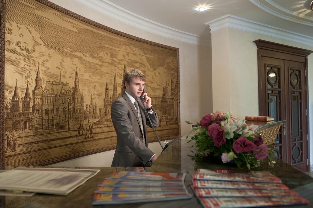 Hotel Garden Ring Moskva Exteriör bild